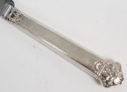 CARDEILHAC

Onze couteaux de table, lame...