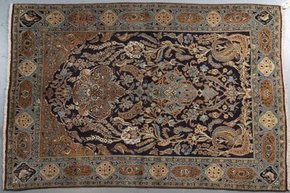 TAPIS GHOUM KORK, en laine et soie (Iran...