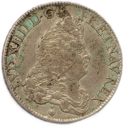 LOUIS XIV 1643 – 1715

Demi-écu d’argent...