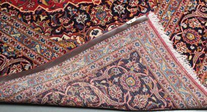 TAPIS KACHAN KORK (Iran vers 1975)

Champ...