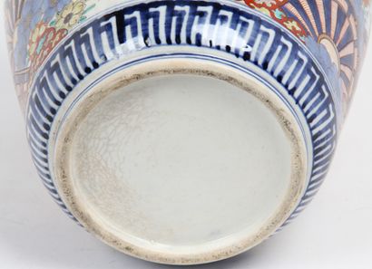 JAPON, DEUXIÈME MOITIÉ DU XIXe SIÈCLE

Cache-pot...