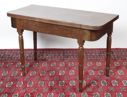 TABLE CONSOLE

à plateau portefeuille en...