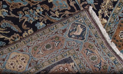 TAPIS GHOUM KORK, en laine et soie (Iran...