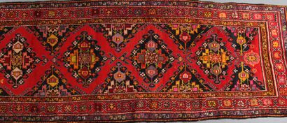 TAPIS GALERIE KARABAGH (Caucase, Arménie,...