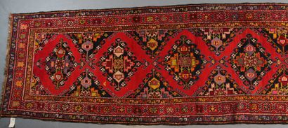 TAPIS GALERIE KARABAGH (Caucase, Arménie,...