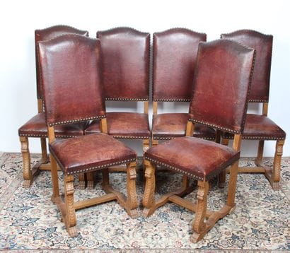 SIX CHAISES DE SALLE À MANGER

en chêne blond,...