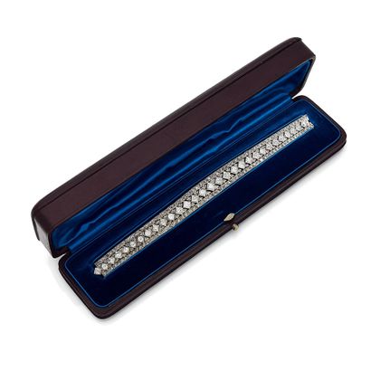 ANNÉES 1900
BRACELET
présentant des maillons...