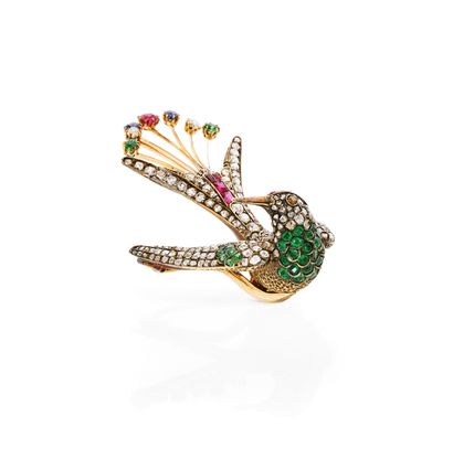 XIXe SIÈCLE
BROCHE - PENDENTIF
présentant...