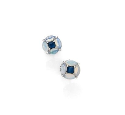PAIRE DE PUCES D'OREILLES 
de forme circulaire...