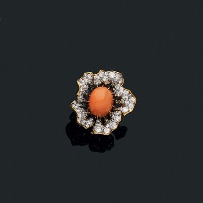 ANNÉES 1970
MAUBOUSSIN
BROCHE
présentant...