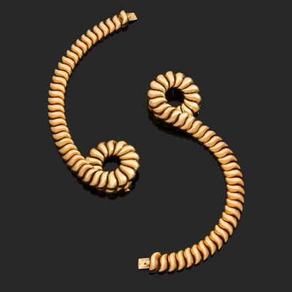 ANNÉES 1970
BOUCHERON 
COLLIER TRANSFORMABLE
orné...