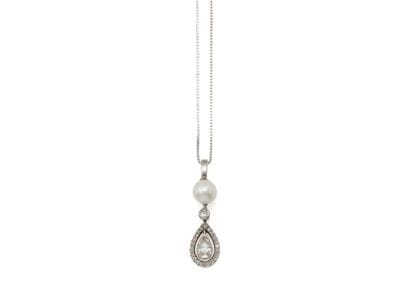 PENDENTIF 
orné d'une perle blanche (non...