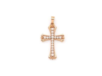PENDENTIF CROIX
avec des perles blanches...