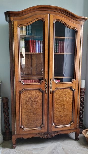 LIBRARY-WINDOW in cherry wood 

Bressan style

H...