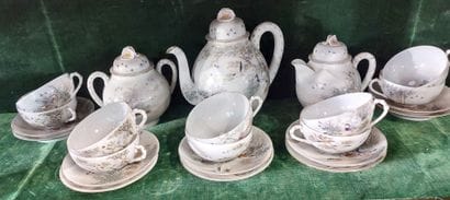 JAPAN

Japanese porcelain tea and coffee...
