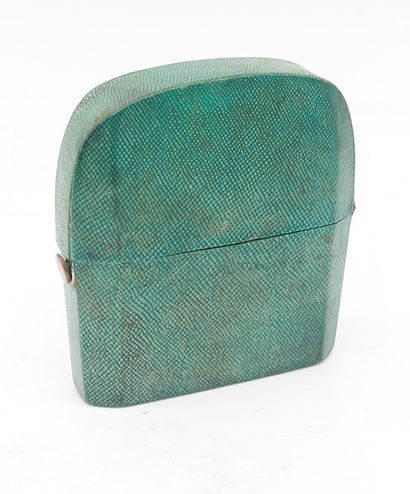 ETUI A SEL ET A PARFUM 

Flacons en cristal,...