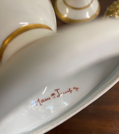 NAPOLEONIC MEMORIES

- pair of white porcelain...