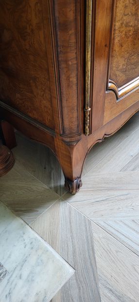 LIBRARY-WINDOW in cherry wood 

Bressan style

H...