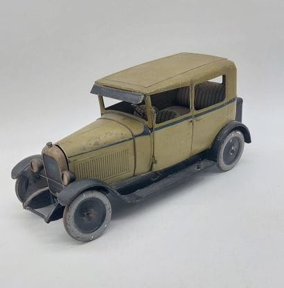 ANDRE CITROEN C6 JOUET

Mechanical car in...