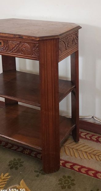 Carved wood TRAVAILLEUSE, two side shelves,...
