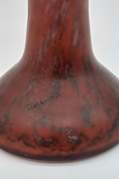 LORRAIN

Glass paste chalice vase on pedestal

Signed

H...