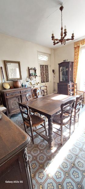 HOUSEHOLD to be emptied on site at about...