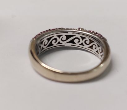 RING in white gold, diamonds and rubies

T...