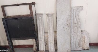 Complete marble CHIMNEY

Top width: 104 cm

(as...