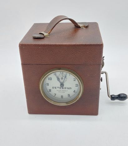PETER PAN alarm clock 

Travel gramophone...