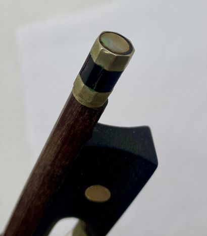 VIOLIN and its bow

In its case

L : 30,7...