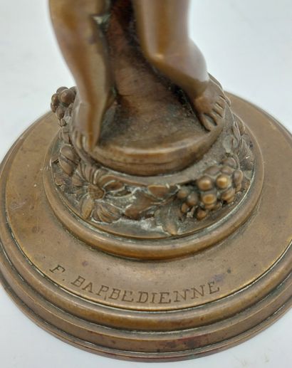 PAIRE DE BOUGEOIRS in bronze decorated with...