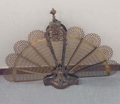 Bronze and brass fan-shaped PARE-FEU

H:...