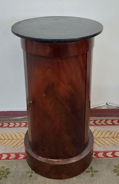 SOMNO en acajou, dessus marbre

H : 71 cm...