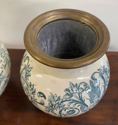 PAIR OF CACHE-POTS in cream and blue earthenware,...