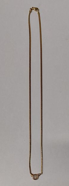 COLLIER en or avec diamant

PB : 6,75 g