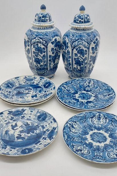 DELFT

Ensemble en faïence de Delft à décor...