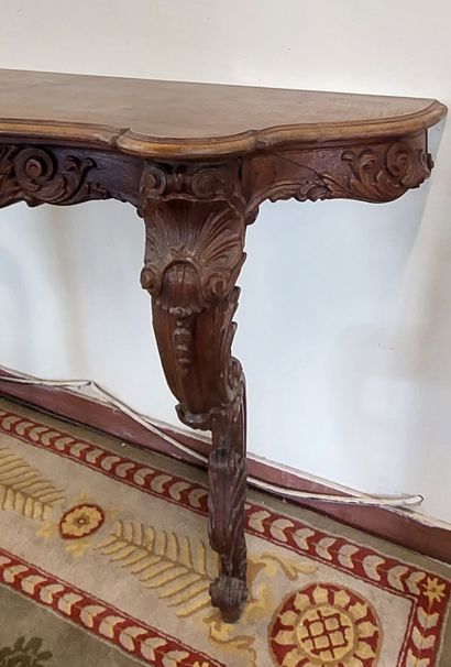 WALL CONSOLE in carved oak with curved front...