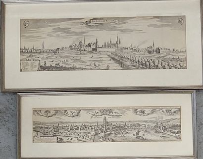 LOT including : 

- 2 engravings on the Château...