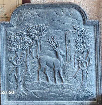 Cast iron CHIMNEY PLATE with stag design...