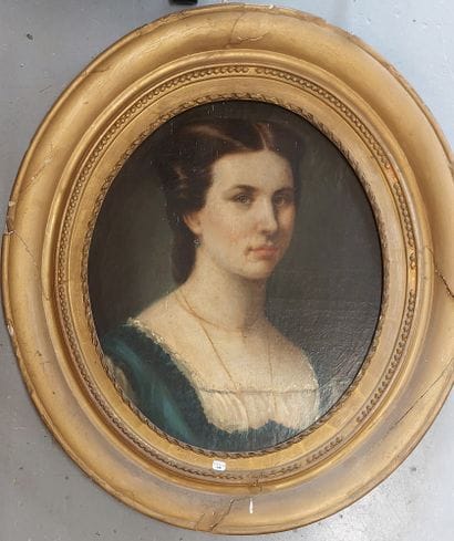 19th century SCHOOL

Portrait of a Woman

Oil...