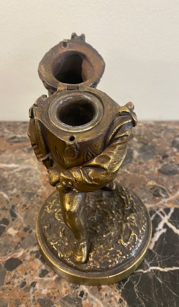 MAROTTE

Bronze formant encrier

Mousquetaire

Signé...