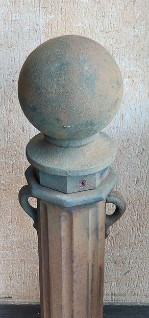 cast-iron COLUMN

H: 78 cm