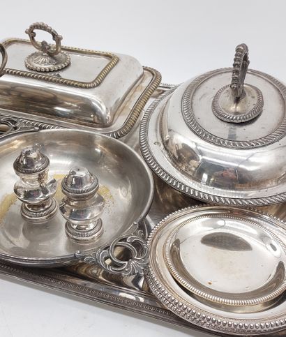 LOT OF SILVER METAL including: 

- 1 Christofle...