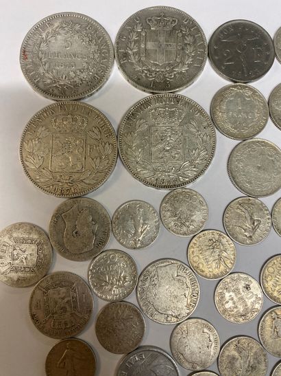 LOT OF SILVER PIECES including : 

- 2 pieces...