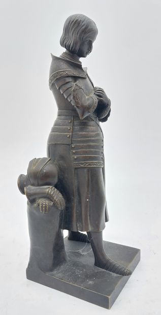 JEANNE D'ARC en bronze 

Fonderie Susse Frères

H...