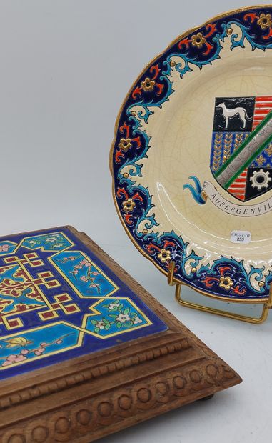LONGWY

Assiette en émaux de Longwy 

H :...