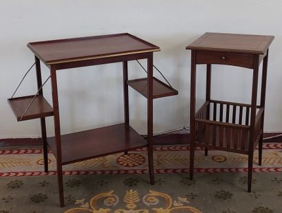 Mahogany veneered TABLE SERVANTE with two...