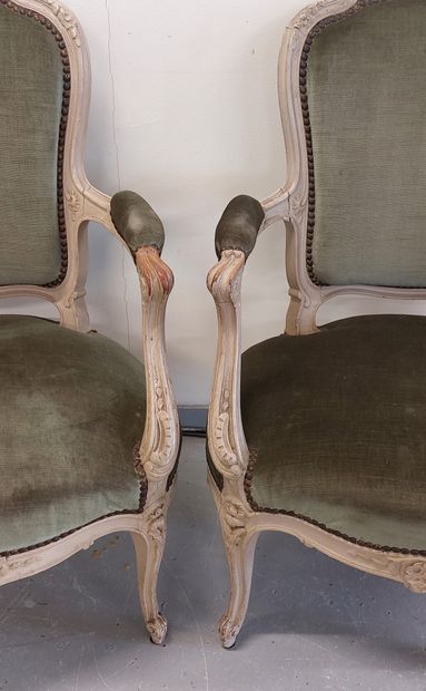 PAIR OF ARMCHAIRS in moulded and carved lacquered...