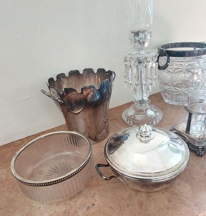 LOT including : 

- 1 pair of Daum crystal...