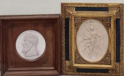 BAS-RELIEF in powdered marble decorated with...